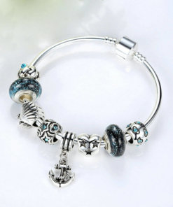 Bracelet de charme avec perles de verre