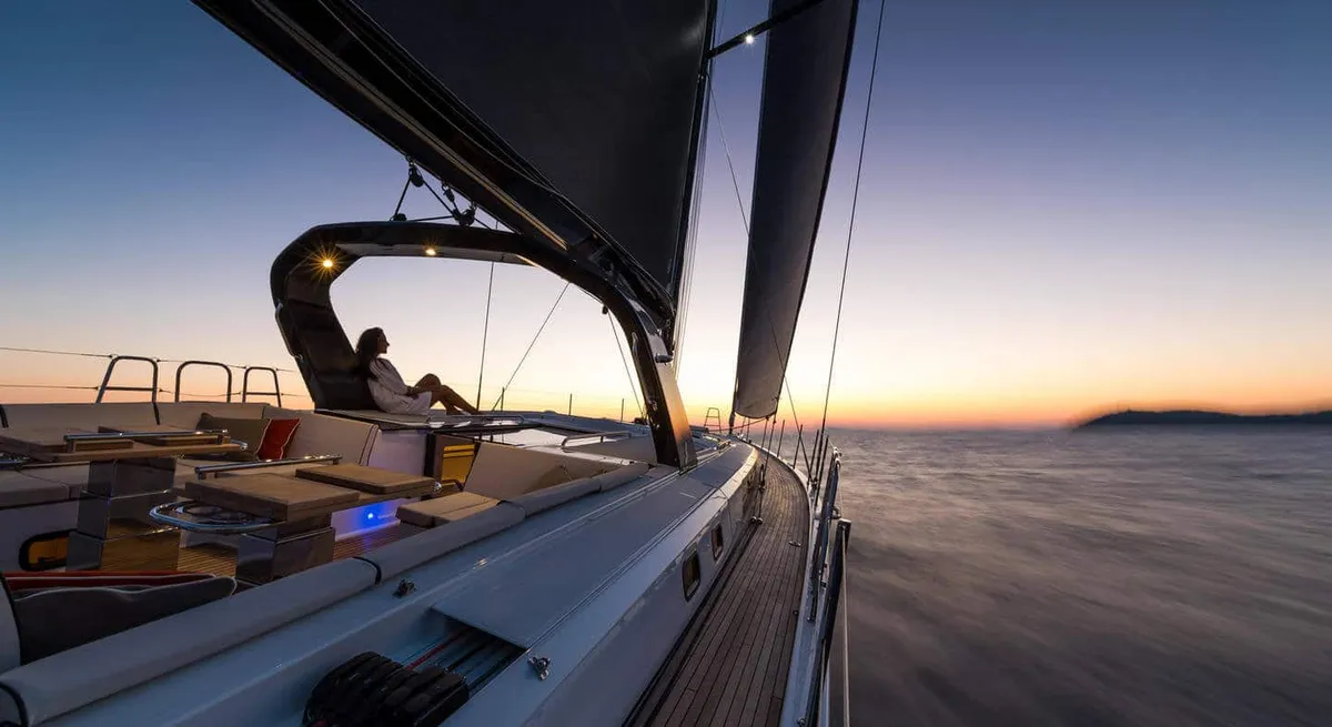 Oceanis Yacht 62 : la fiche technique : photo 9