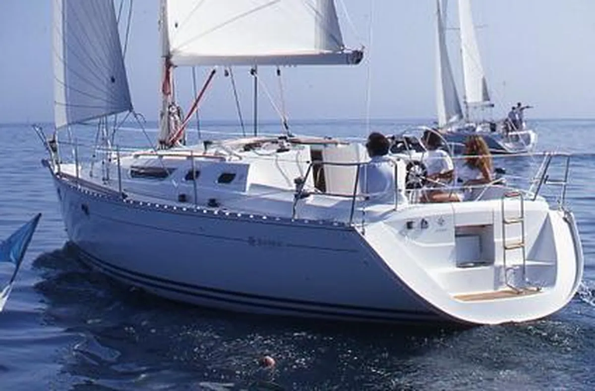 Sun Odyssey 36.2 : la fiche technique : photo 1