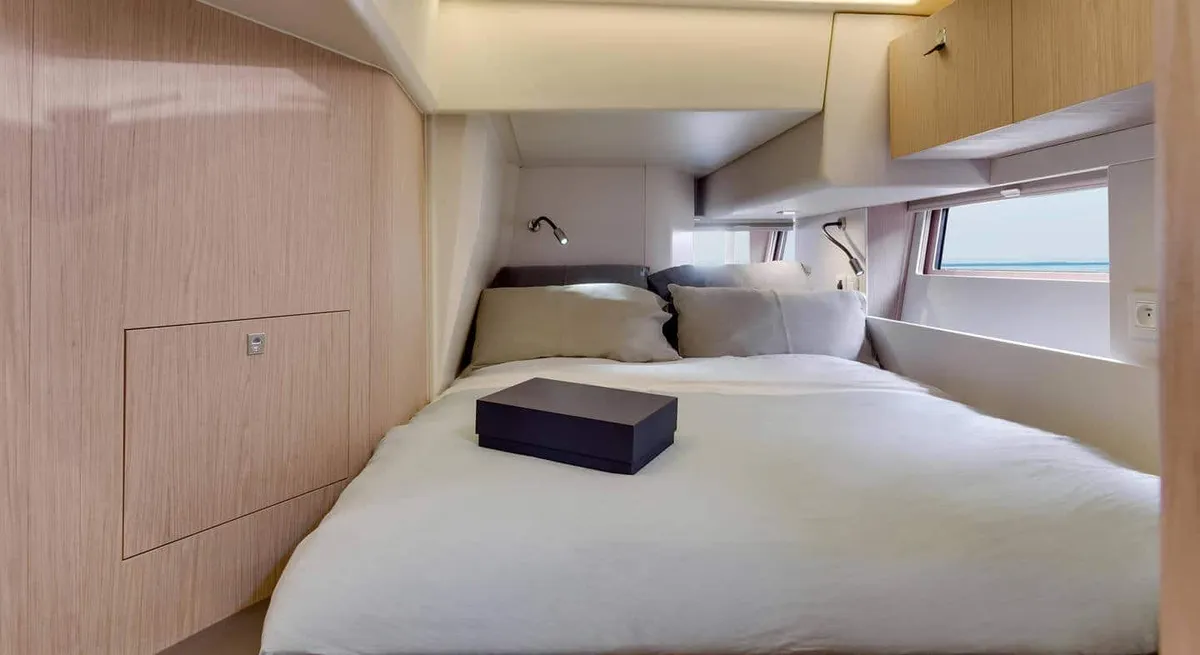 Oceanis Yacht 62 : la fiche technique : photo 18