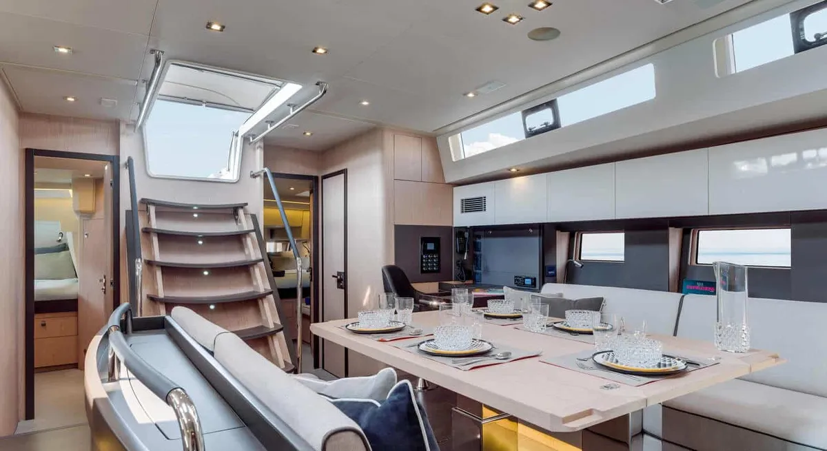 Oceanis Yacht 62 : la fiche technique : photo 20